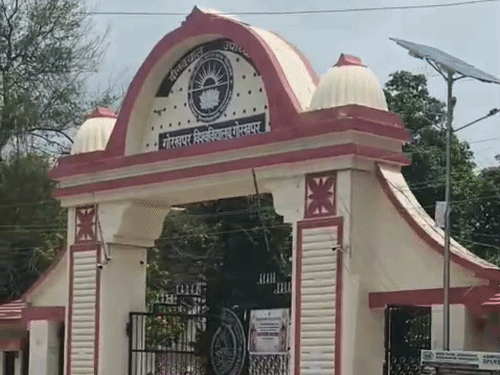 DDU में बनेगा' AI -पावर्ड स्टूडेंट असिस्टेंट':24 घंटे करेगा काम, हल होंगी स्टूडेंट्स की समस्याएं, मिलेगा तुरंत जवाब