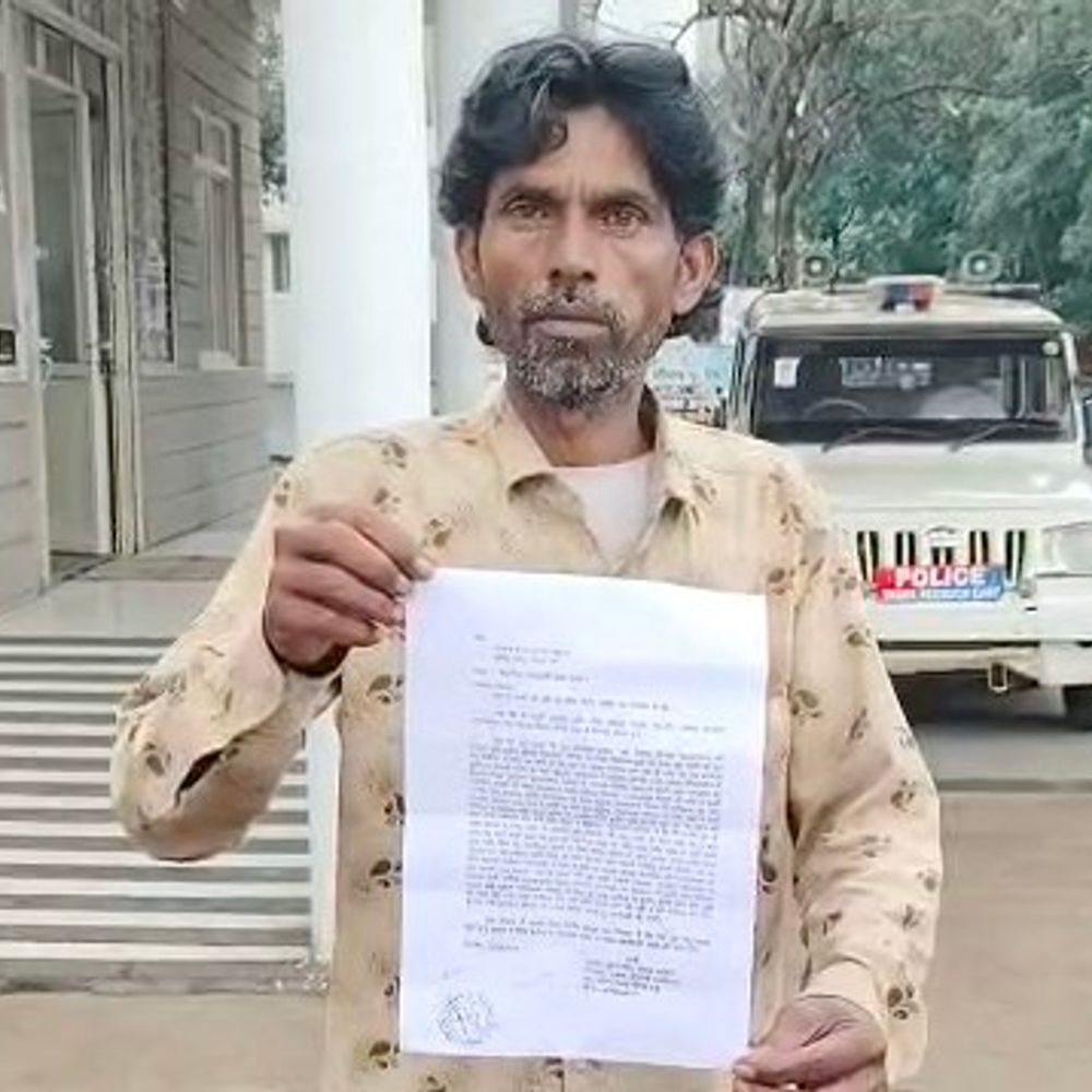 कोर्ट परिसर में राजीनामे के बहाने बुलाकर मारपीट:1.51 लाख रुपए देने को तैयार था पीड़ित परिवार; नीमच कैंट थाने में केस