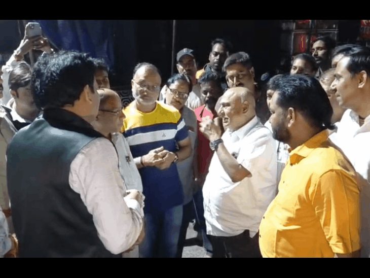 बैतूल चौपाटी दुकानदारों का गतिरोध खत्म:तीसरे सर्वे के भरोसे पर रविवार से खुलेंगी 120 दुकानें