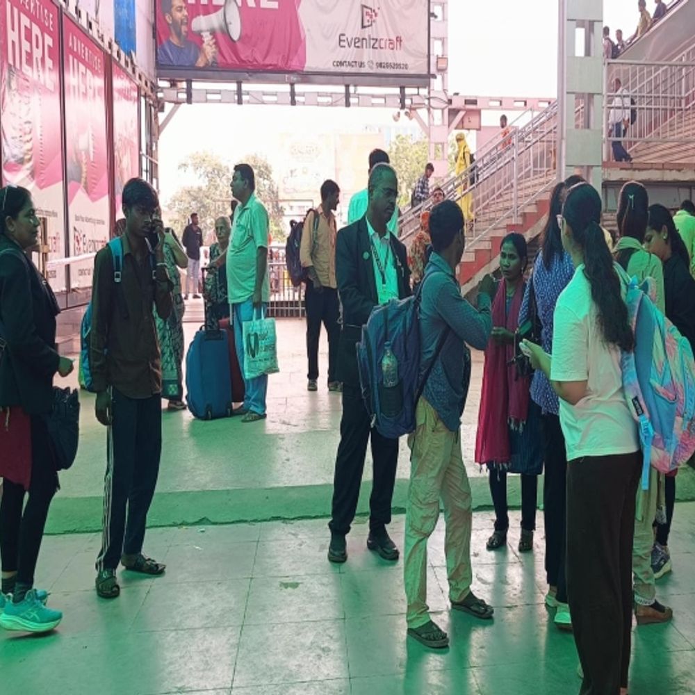 रेलवे की टिकट चेकिंग में 543 यात्री पकड़े:297 बिना टिकट थे, रेलवे ने दो दिन की कार्रवाई में 3.81 लाख रुपए जुर्माना वसूला
