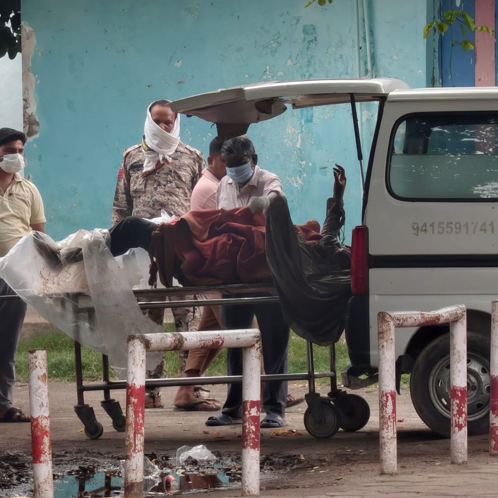 क्वारी के किनारे मिला युवक का शव:सोई का पुरा में खेत पर पहुंचे ग्रामीणों ने देखा, बहकर आने की आशंका