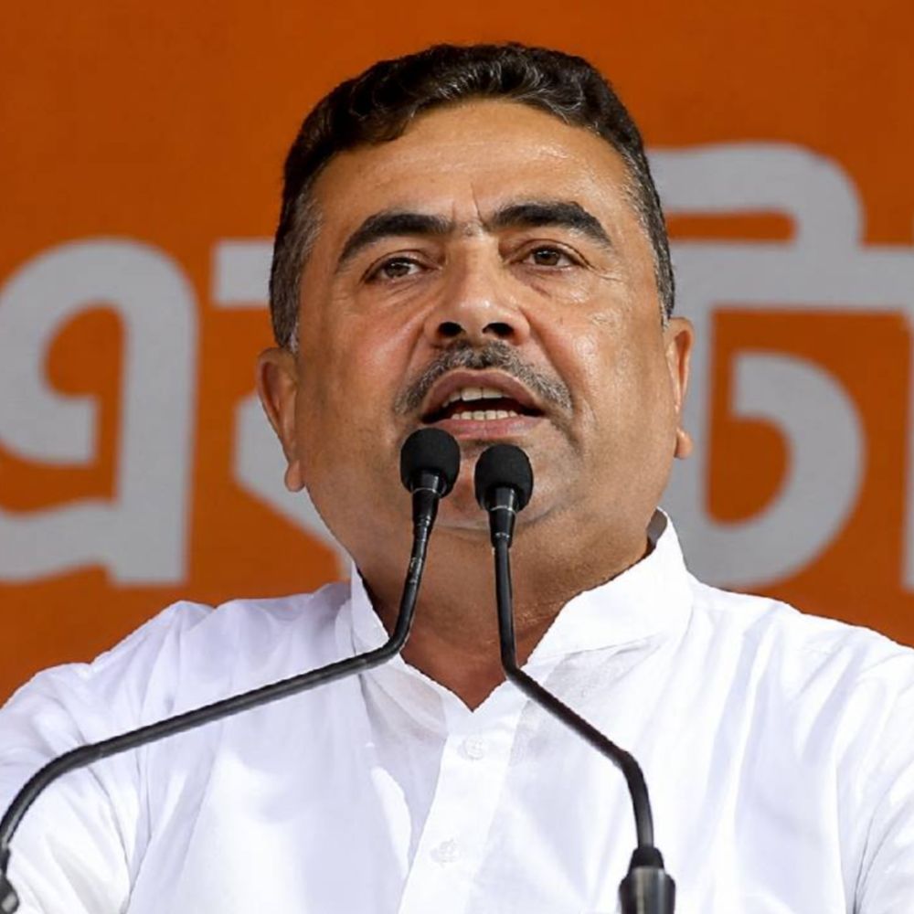 बंगाल सरकार ने 252 मदरसे बंद करने का आदेश दिया:100 को कारण बताओ नोटिस; पहले मदरसों का बजट ₹3600 करोड़ कम किया था