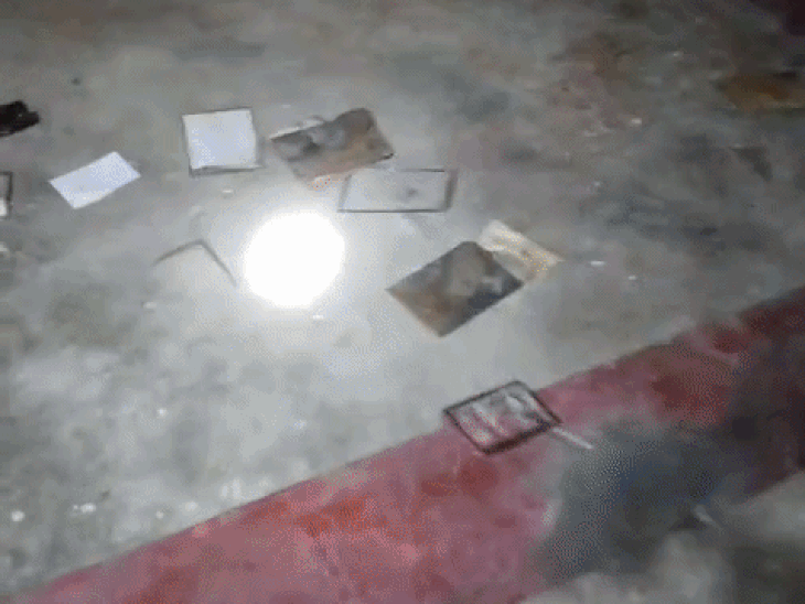 मऊगंज के मंदिर में तोड़फोड़:बिजली फिटिंग उखाड़ी, पुजारी की शिकायत पर केस दर्ज