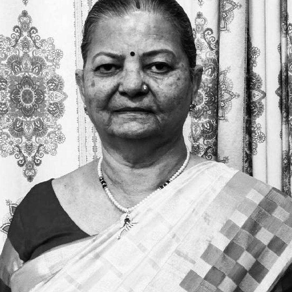 पूर्व राज्यपाल कलराज मिश्र की पत्नी का निधन:नोएडा में 79 साल की उम्र में आखिरी सांस ली, कल डिप्टी सीएम देखने पहुंचे थे