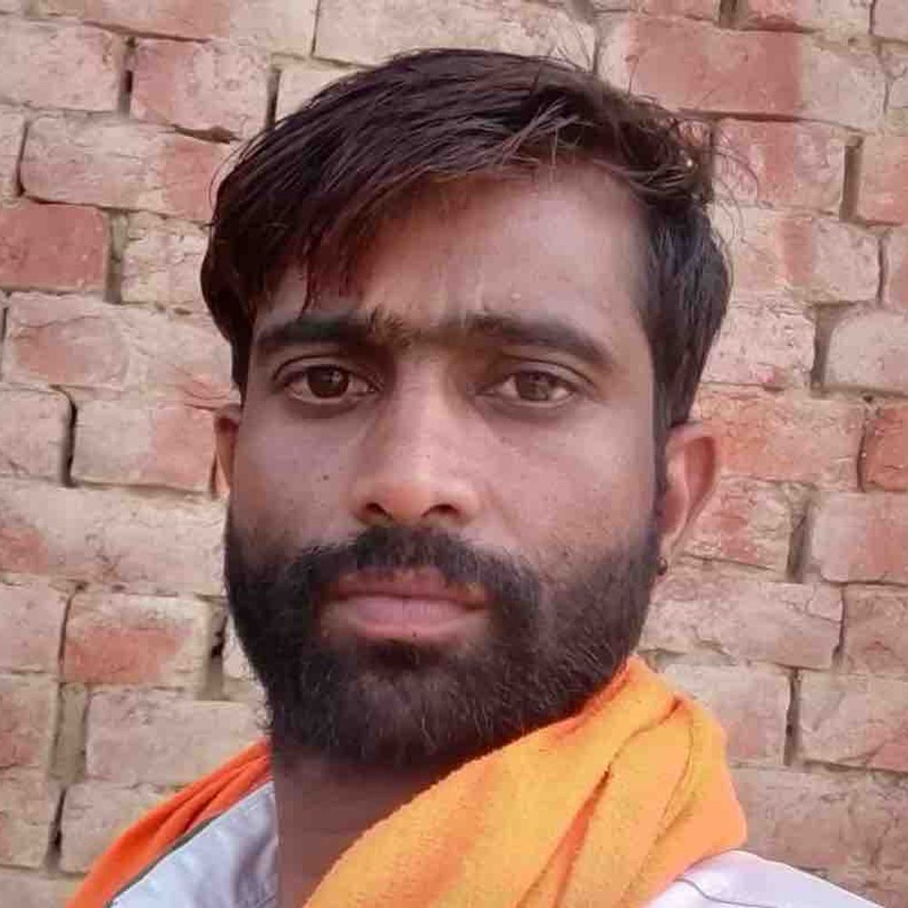 चाचा ने पाला 22 वर्षीय युवक की संदिग्ध मौत:माता-पिता की मौत के बाद चाचा ने पाला था; तीन पर आरोप, पुलिस जांच शुरू