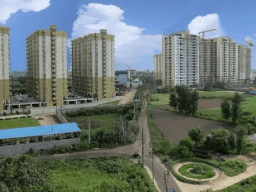 जालंधर हाइट्स की इमारत से छात्रा ने लगाई छलांग:24 वर्षीय युवती जैसमीन की हुई मौत, जांच में जुटी थाना सदर की पुलिस