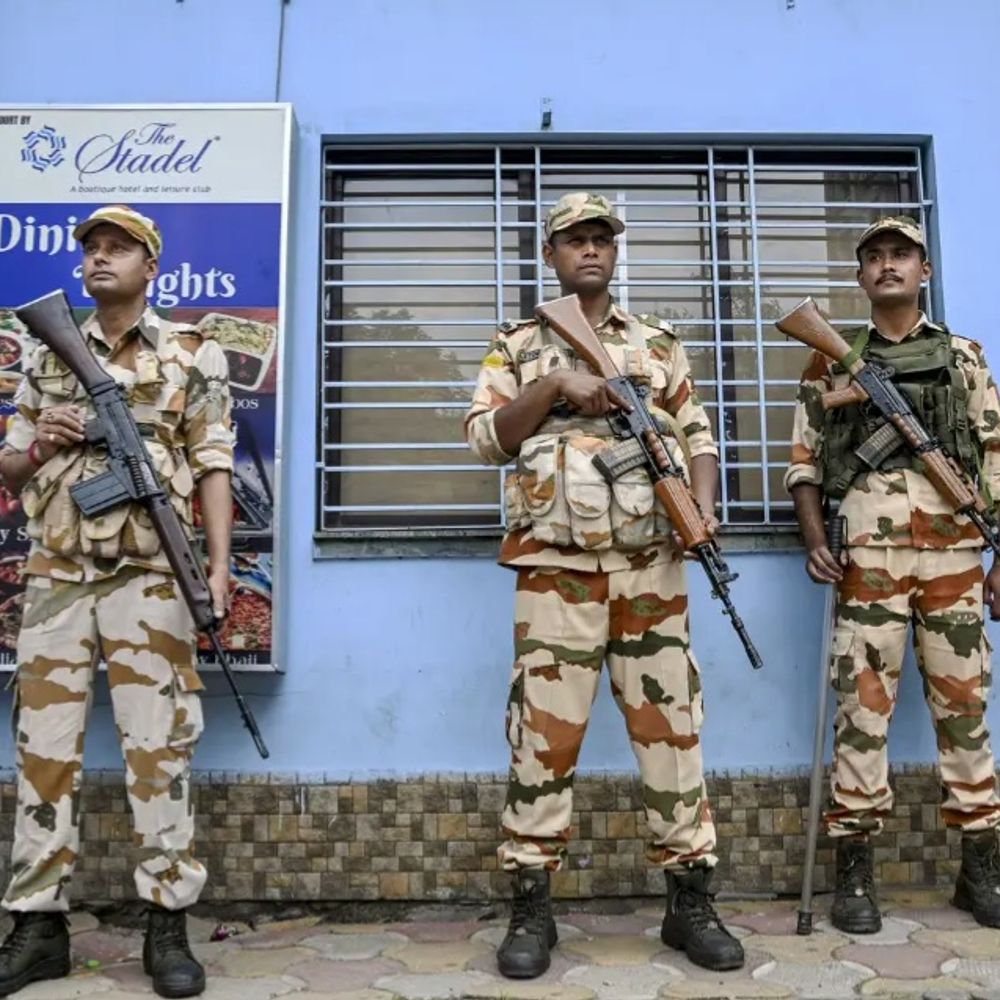 पश्चिम बंगाल- मुर्शिदाबाद में ब्लास्ट, कंटेनर से बम बरामद:यह रेजीनगर विधानसभा का इलाका, जहां 6 अक्टूबर को उपचुनाव; भाजपा बोली- विपक्ष को वोटिंग नहीं गोलियां पसंद