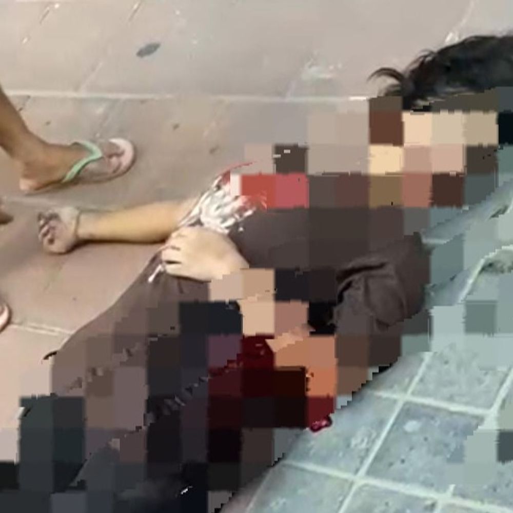 पढाई के प्रेशर में छात्रा 15 वीं मंजिल से कूदी:गाजियाबाद में नाबालिग छात्रा ने किया सुसाइड, सुसाइड नोट में लिखा- मैं पढाई को नहीं झेल पा रही