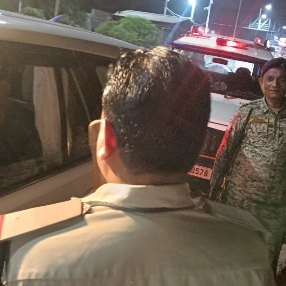 मुरैना में चंबल से अवैध-रेत पर रात में बढ़ाई निगरानी:SP खुद सड़क पर उतरे, घाटों का निरीक्षण कर दिये आवश्यक निर्देश