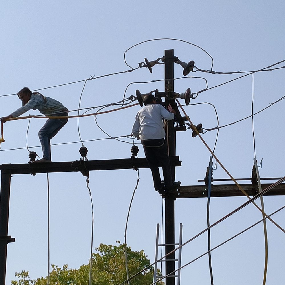 नर्मदापुरम में एक घंटे बिजली बंद रहेगी:ग्वालटोली फीडर पर मेंटेनेंस, 5 कॉलोनियों में असर