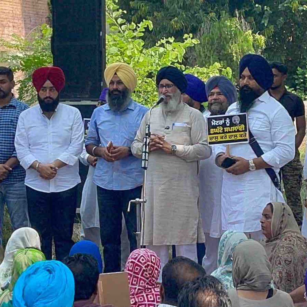 बिजली कटौती के खिलाफ अकाली दल का रूपनगर में प्रदर्शन:डॉ. दलजीत सिंह चीमा के नेतृत्व में प्रदर्शन, सुधार न होने पर आंदोलन की चेतावनी
