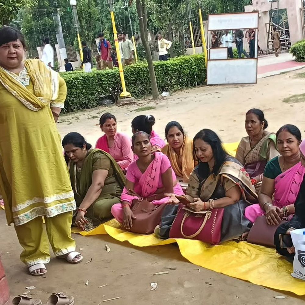 मानदेय बढ़ने के बाद भी आंगनबाड़ी कार्यकर्ता नाराज:कहा- हम योजनाओं की रीढ़ हैं, काम के हिसाब से और मानदेय चाहिए