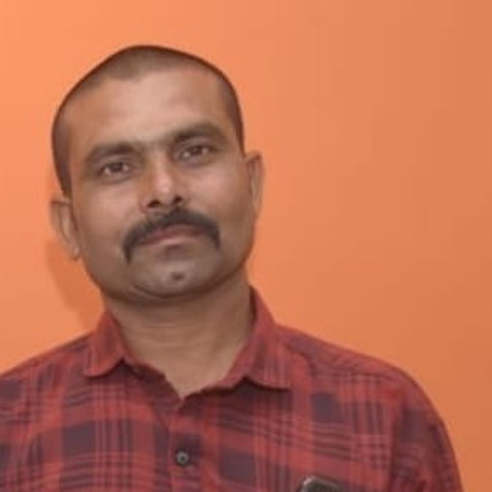 अल्ट्राटेक सीमेंट के माइंस क्रेशर में हादसा, श्रमिक की मौत:कन्वेयर बेल्ट की जांच के दौरान हादसा;परिवार को 46 लाख और नौकरी देने पर सहमति