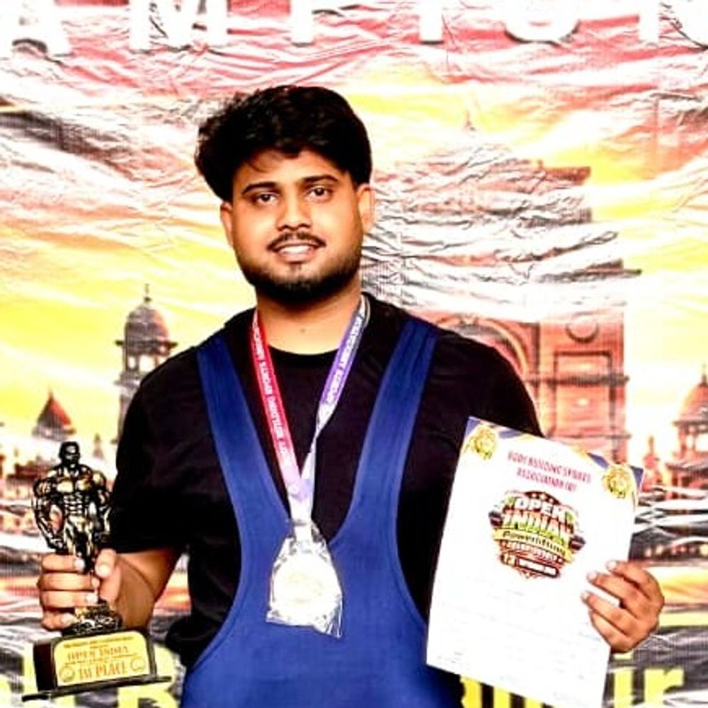 ओपन इंडिया पावरलिफ्टिंग चैंपियनशिप दिल्ली में चंदन विरदी ने जीता गोल्ड