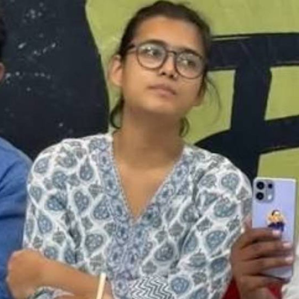 आइसा की राष्ट्रीय अध्यक्ष के खिलाफ पड़ी 4 तहरीर:गोरखपुर में नेहा बोरा ने CM के खिलाफ की थी आपत्तिजनक टिप्पणी, सोशल मीडिया पर भी विरोध