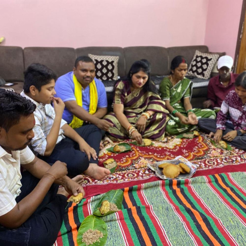 रायपुर में नुआखाई पर समाज को एकजुट रहने का मैसेज:सावित्री जगत बोलीं-संस्कृति और परंपरा को आगे बढ़ाएं, बेटियों की शिक्षा-सम्मान पर जोर