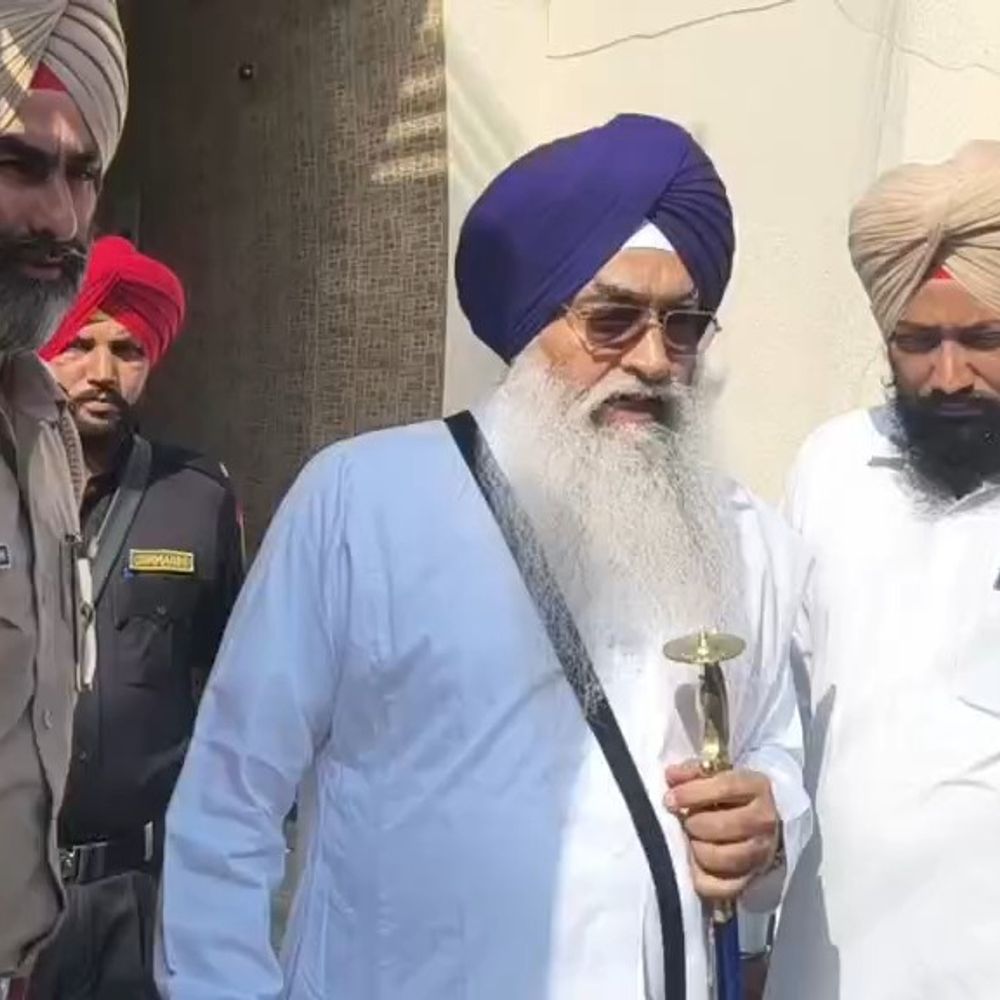 ज्ञानी रघबीर सिंह ने कमेटी पर टिप्पणी से किया इनकार:'श्री गुरु ग्रंथ साहिब सत्कार (संशोधन) एक्ट; बोले- सरकारी पत्र मिलने के बाद ही अपनी बात रखूंगा