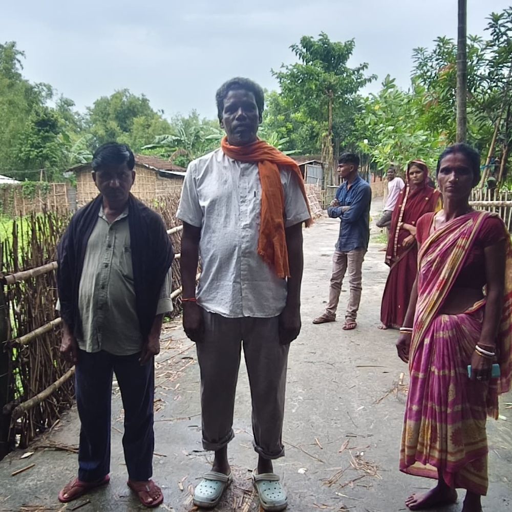 डंडखोरा में दलित परिवार से मारपीट का आरोप:निजी जमीन खाली कराने का दबाव, पीड़ित ने थाने में शिकायत की