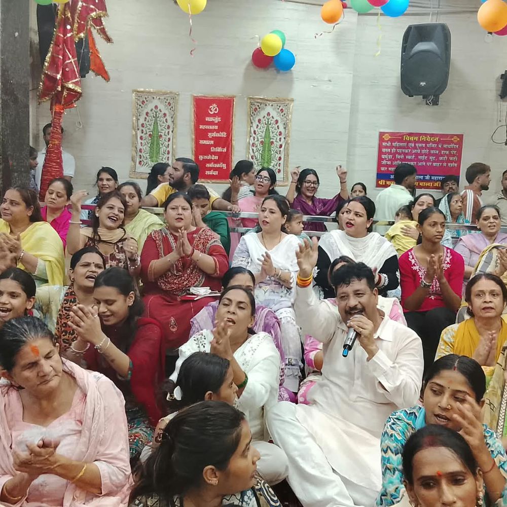 शेखां बाजार के बालाजी मंदिर में भक्तों ने करवाई चौकी