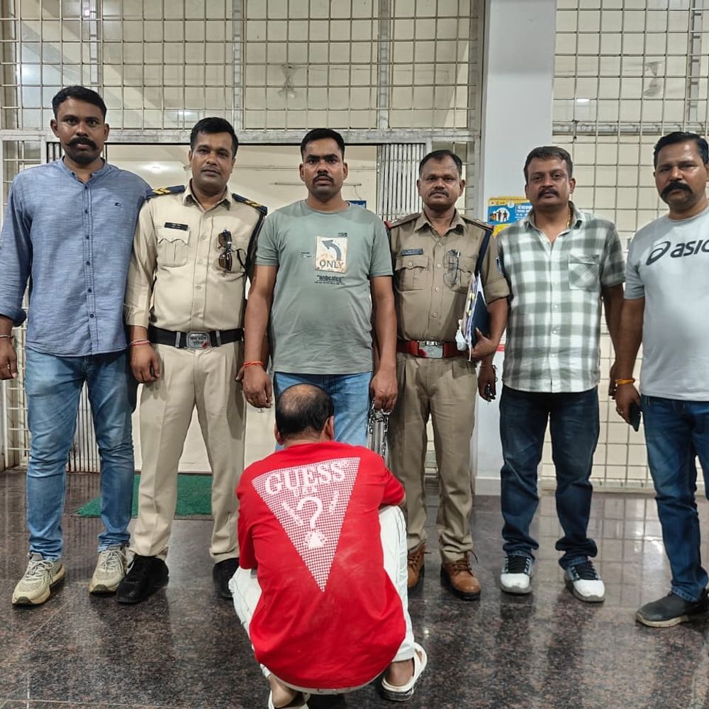 हवाई फायरिंग वीडियो में पिस्टल सप्लायर जब्बार गिरफ्तार:शातिर आरोपी पर 11 आपराधिक मामले दर्ज, अवैध पिस्टल-कारतूस बरामद