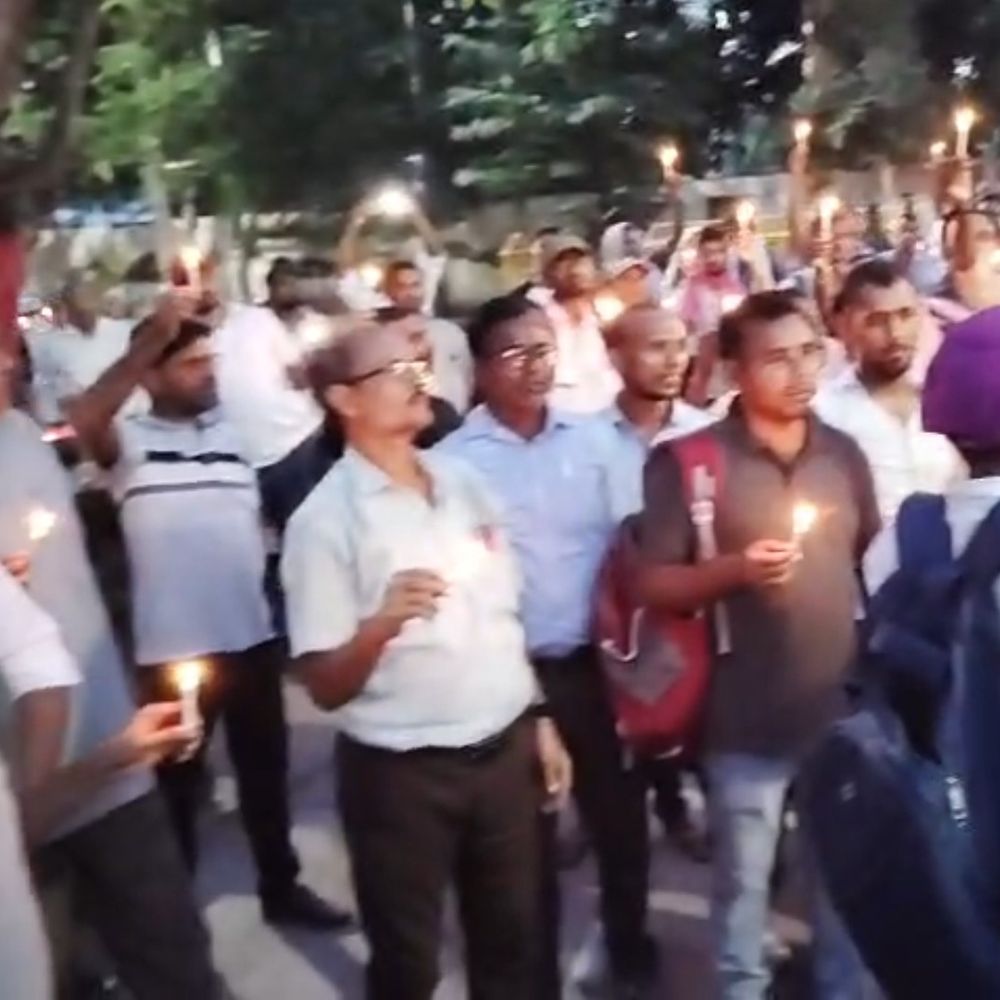 टीजीटी-पीजीटी अभ्यर्थियों का 13वें दिन भी आमरण अनशन जारी:कैंडल मार्च निकालकर आंदोलन तेज करने की चेतावनी दी