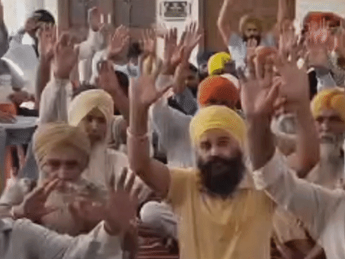 गुरप्रीत हत्या: MP अमृतपाल सिंह का चार्जशीट में नाम:फरीदकोट में ग्रामीणों ने पार्टी के बहिष्कार का लिया निर्णय, बोले-हमारे गांव के युवक करवाया कत्ल