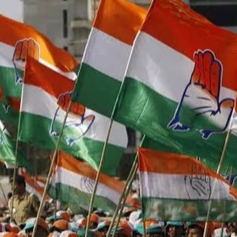 मेरठ में पीएम मोदी को जन्मदिन का गिफ्ट देगी कांग्रेस:2 हजार से ज्यादा का सामान खरीदेगी, UPI शुल्क के खिलाफ सौंपेगी ज्ञापन