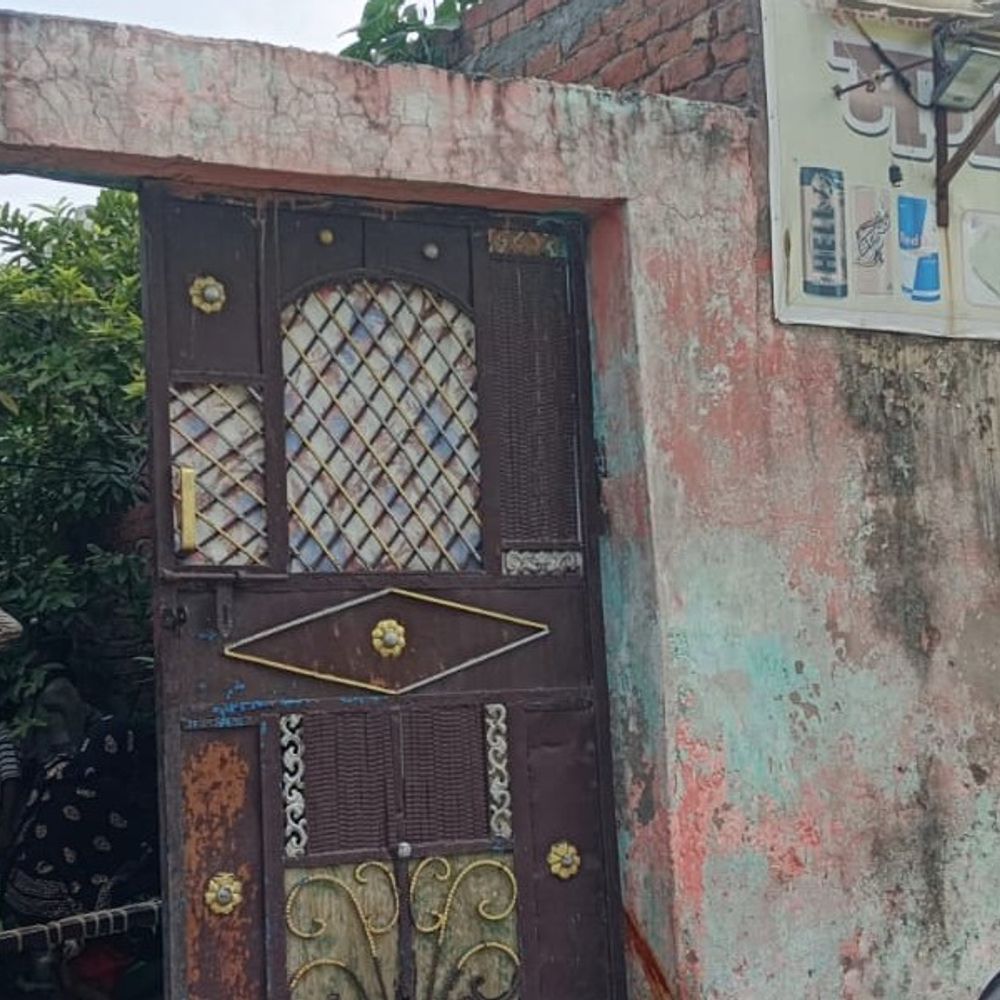 जेल से रेकी के बाद डाली गई डकैती:गांव के बाहर गाड़ी खड़ी करके पैदल पहुंचे थे स्क्रैप व्यापारी के घर बदमाश