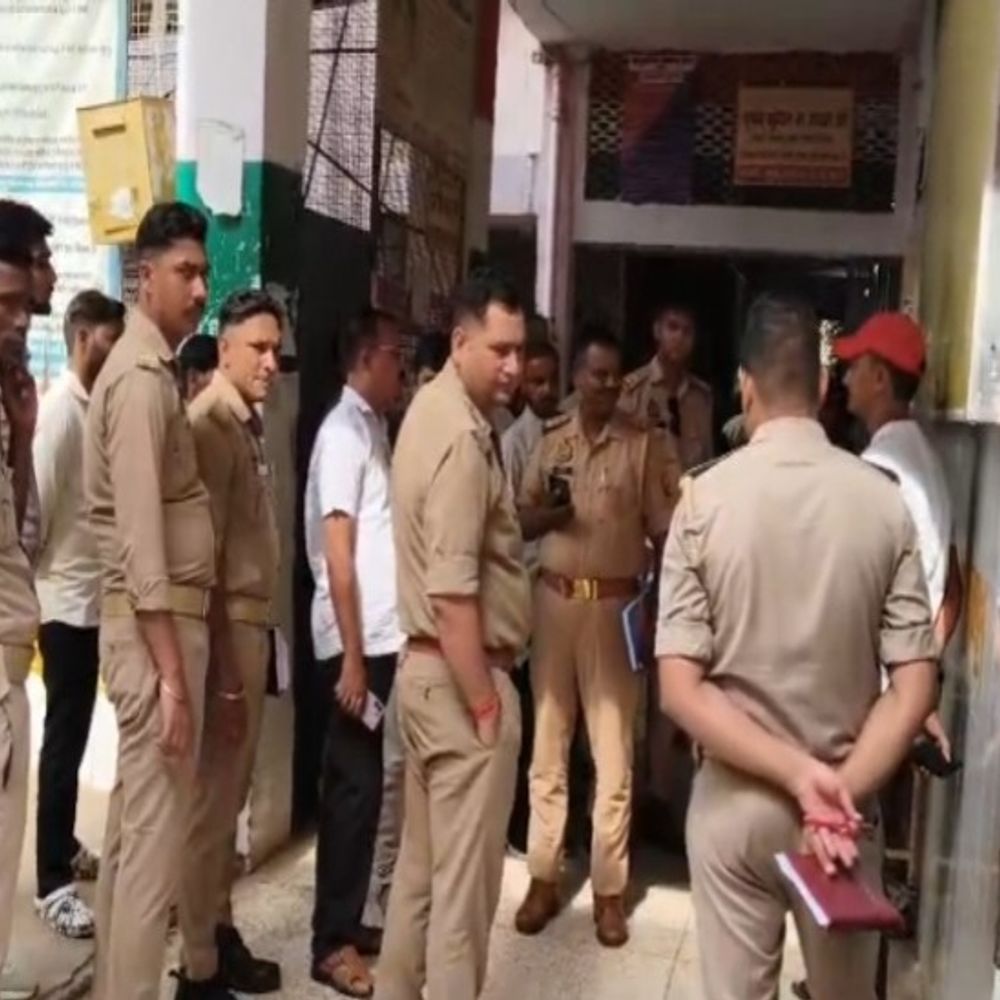 युवक की हत्या मामले में दो सगे भाई गिरफ्तार:शाहजहांपुर में पेड़ के पैसे खर्च करने पर परिवार को भड़काने से हुआ था विवाद