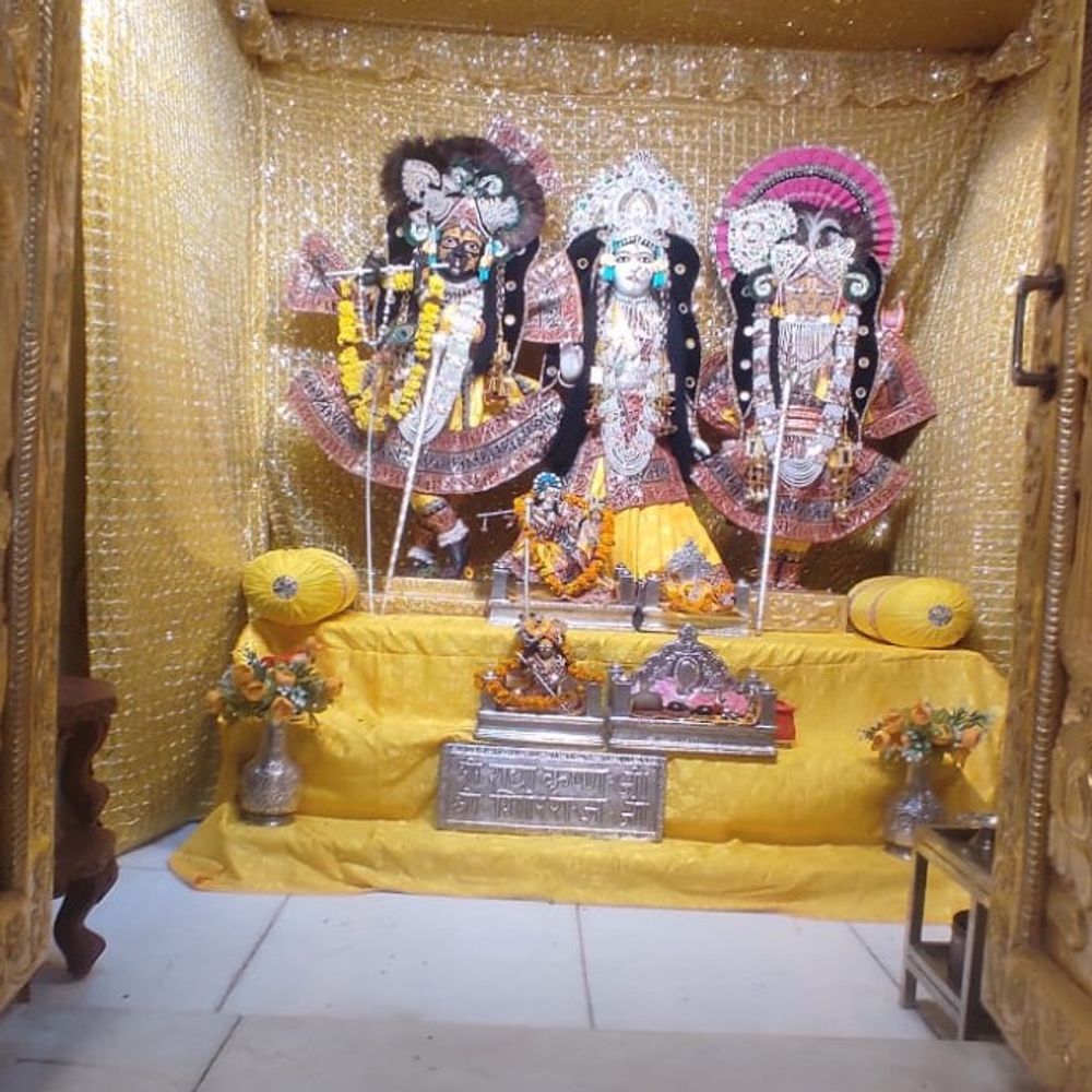 श्री राधा रानी के जन्मोत्सव पर पालकी यात्रा और हरिनाम संकीर्तन आज