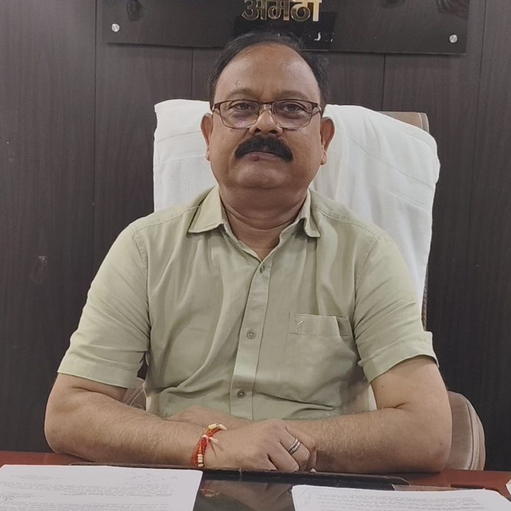 बुखार की दवा खाने के बाद बच्ची की मौत:अमेठी में डॉक्टर पर आरोप, स्वास्थ्य विभाग ने बनाई जांच टीम
