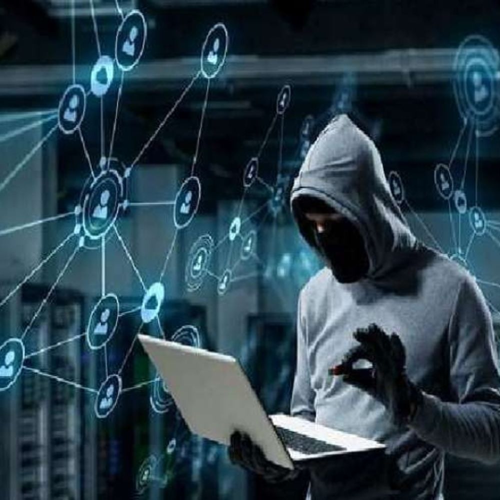 बिलासपुर में दो रिटायर्ड कर्मचारी से 6.50 लाख की ठगी:साइबर ठगों ने SBI कस्टमर केयर बनकर की ठगी,बैंक डिटेल लेकर खाते से उड़ाए पैसे
