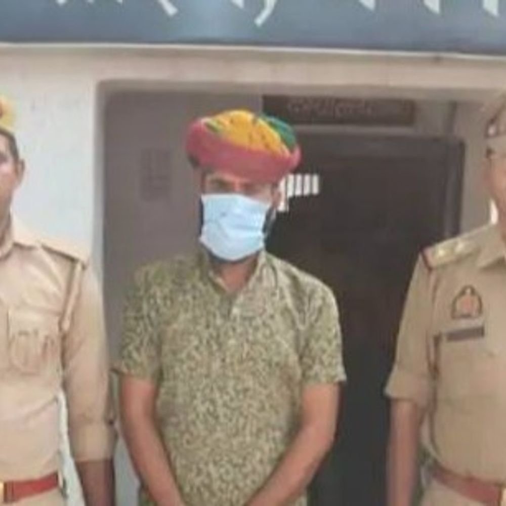 अलीगढ़ SSP से बातचीत का दावा-मनोज सिकरवार गिरफ्तार:ऑडियो में खुद को कप्तान से बात करते दिखाया, जांच में SSP की आवाज नहीं मिली