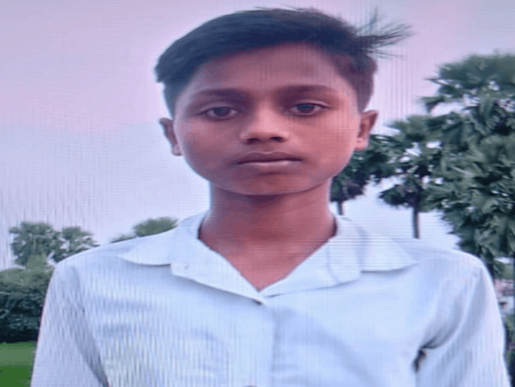 समस्तीपुर में तेज रफ्तार ट्रक ने किशोर को कुचला:विरोध में रोड जाम, ब्रेकर बनाने और मुआवजे की मांग; बुजुर्ग महिला को बचाने में हुआ हादसा