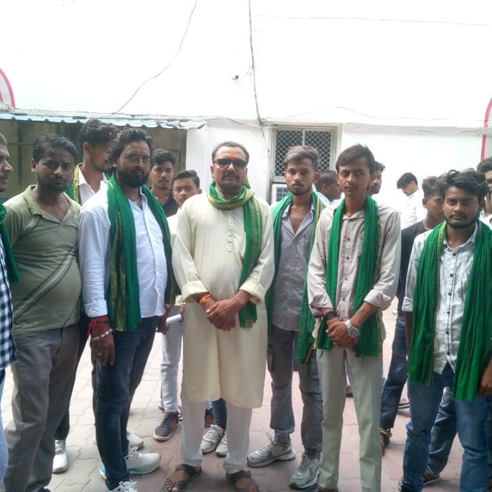 भारतीय किसान यूनियन का कलेक्ट्रेट में प्रदर्शन:प्रशासन पर परेशान करने का आरोप, उग्र आंदोलन की चेतावनी