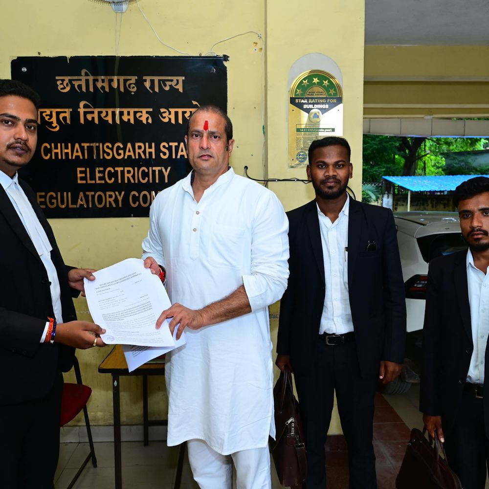 टाटा पावर को बिजली वितरण लाइसेंस देने के खिलाफ याचिका:पूर्व विधायक विकास उपाध्याय ने निजी कंपनी को 25 साल के लिए लाइसेंस देने के प्रस्ताव पर जताई आपत्ति