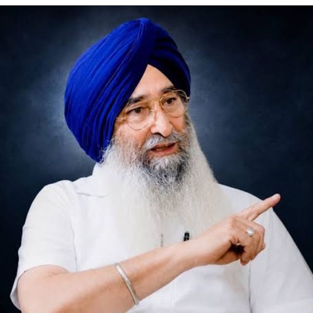 पूर्व MLA रविंदर ब्रह्मपुरा AAP में शामिल:CM मान की मौजूदगी में हुए शामिल; बोले-कुर्सी नहीं, लोगों की सेवा मकसद