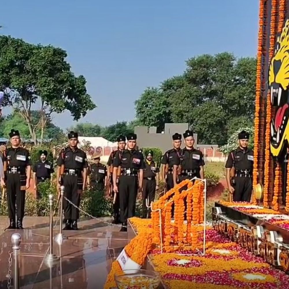 डोगरा वार मेमोरियल में 1965 के शहीदों को नमन प्रदर्शनी देखकर युवाओं में जागा देश सेवा का जज्बा
