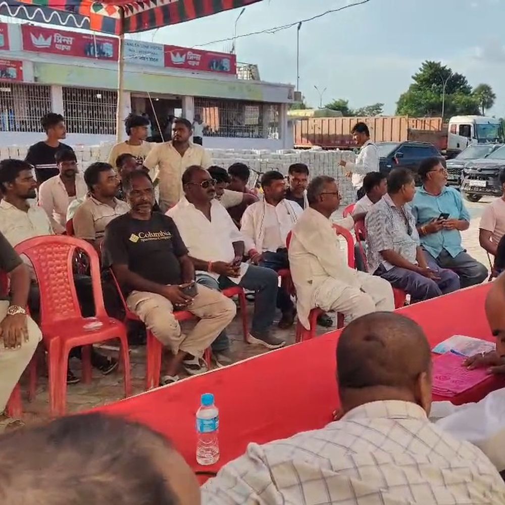 बालू-गिट्टी ट्रक ओनर एसोसिएशन की नई मंडी कमेटी गठित:सिद्धार्थ राज बने अध्यक्ष, अब वजन के हिसाब से होगी बिक्री