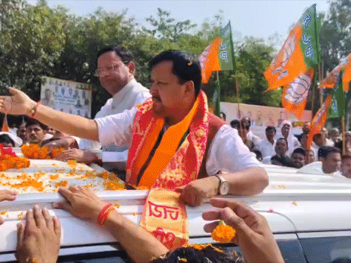 भाजपा के राष्ट्रीय अध्यक्ष नितिन नवीन सहारनपुर पहुंचे:रविदास मंदिर में दर्शन करेंगे, कार्यकर्ता के घर भोजन;पदाधिकारियों के साथ बैठक