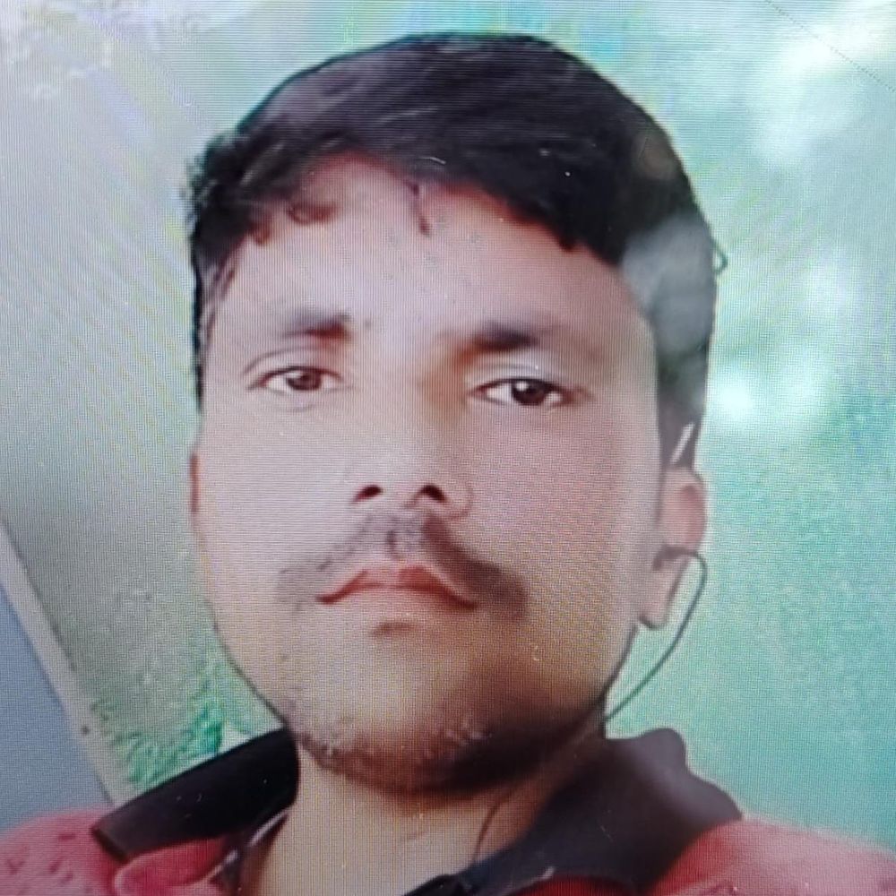 उन्नाव में जहरीला पदार्थ खाने से युवक की मौत:सड़क किनारे मिला शव, पत्नी गर्भवती, सात साल की बेटी