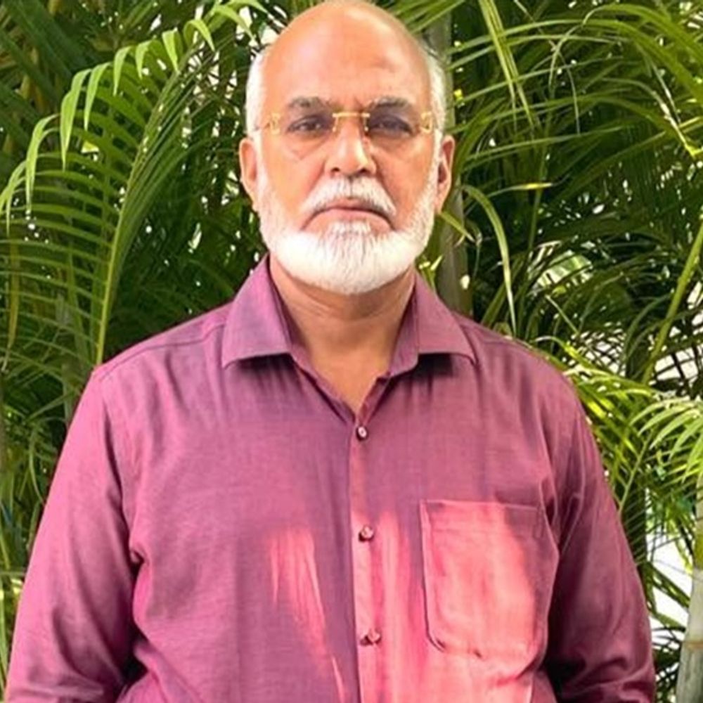 कौन हैं निरंजन सिंह, जो अमृतपाल की पार्टी जॉइन करेंगे:ED में रहते 6 हजार करोड़ के ड्रग केस की जांच, मजीठिया से पूछताछ; ट्रांसफर पर विवाद