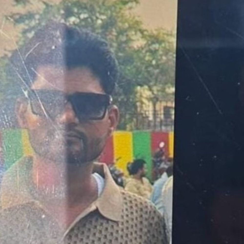 मुरादाबाद में सड़क हादसे में युवक की मौत:बड़े भाई की हालत गंभीर, रामपुर से बिलारी जा रहे थे