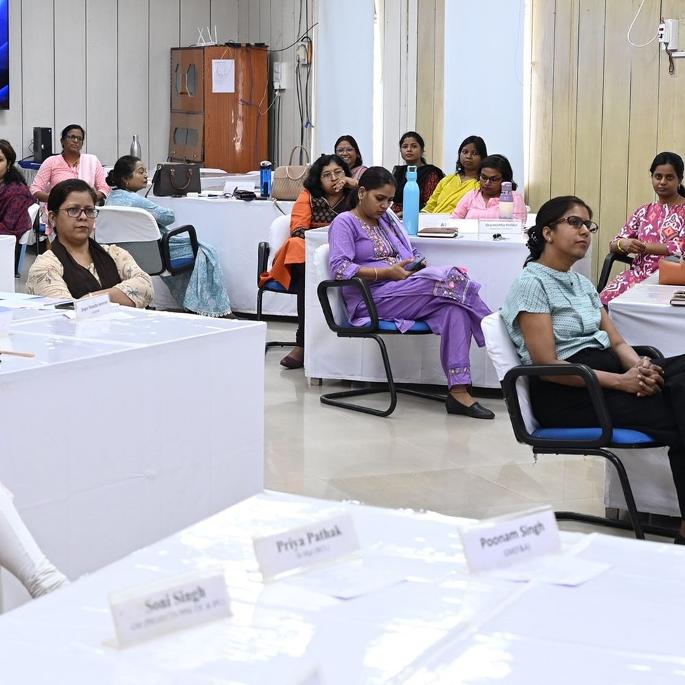 महिला अधिकारियों को मिला वित्तीय निर्णय क्षमता का प्रशिक्षण