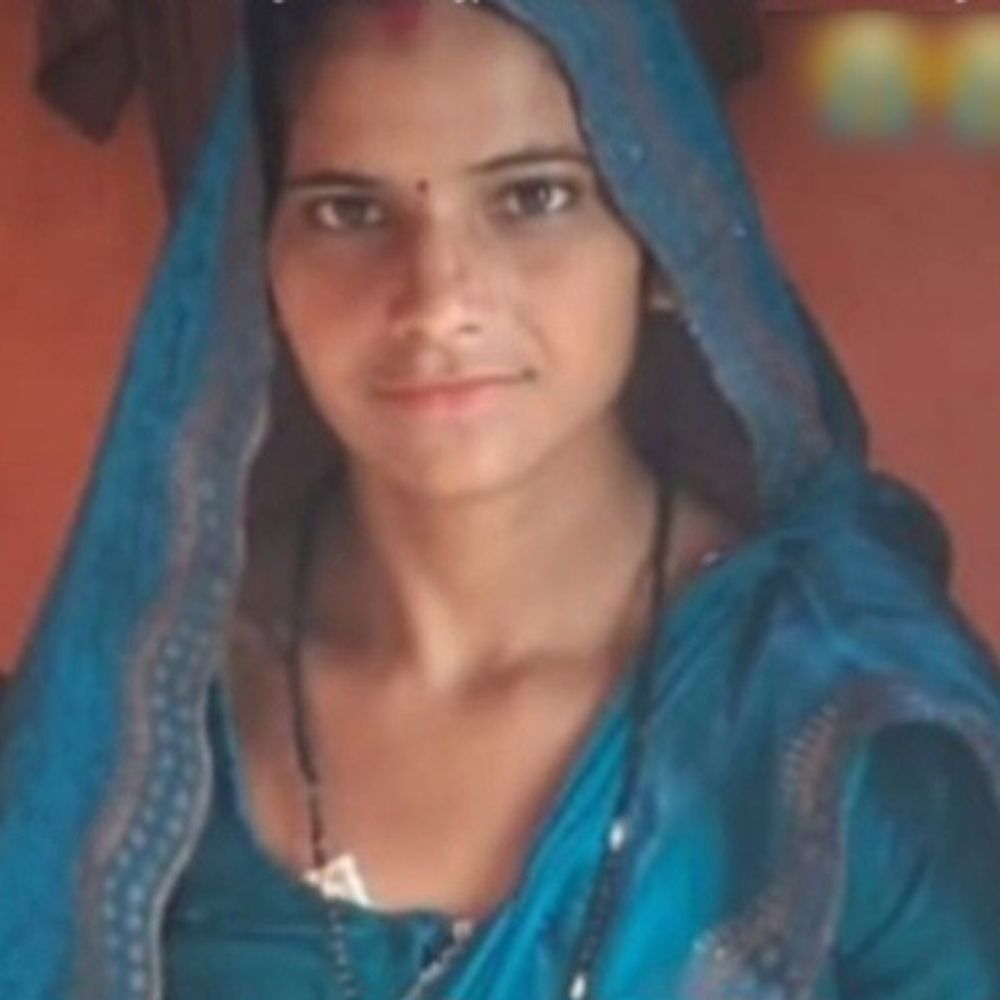 विवाहिता की मौत, भाई ने जहर देने का आरोप:पति सहित पांच पर FIR, शादी के 14 महीने बाद दहेज के लिए प्रताड़ना