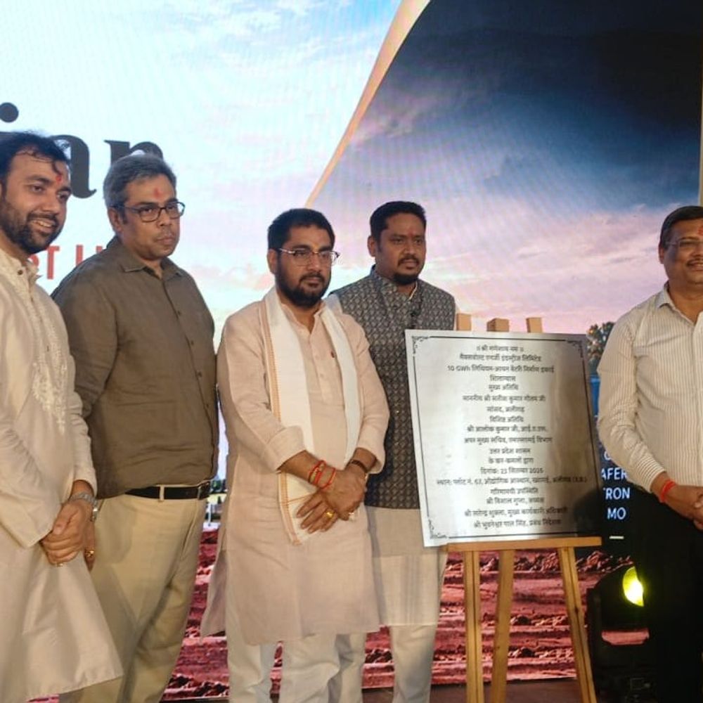 अलीगढ़ में 700 करोड़ का नया निवेश:लिथियम बैटरी प्लांट की रखी नींव, ख्यामई औद्योगिक आस्थान में 23,524 वर्गमीटर में बनेगी इकाई