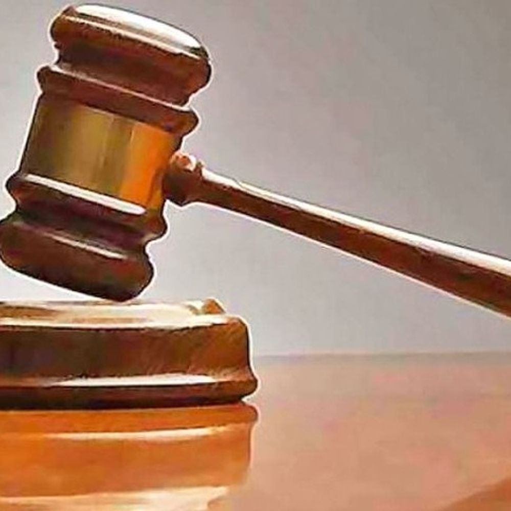 नाबालिग से रेप के आरोपी को 20 साल की जेल:अनजान नंबरों से कॉल कर लड़की को बातों में फंसाया, फिर गाड़ी में डालकर ले गया