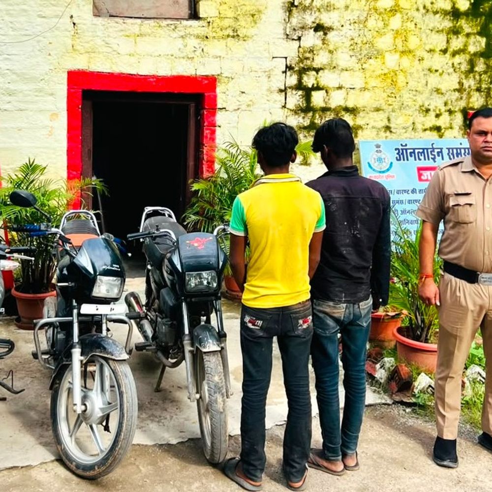 अस्पतालों के बाहर खड़ी बाइक पर चोरों की नजर:रीवा में 2 आरोपी गिरफ्तार; 4 मोटरसाइकिल बरामद