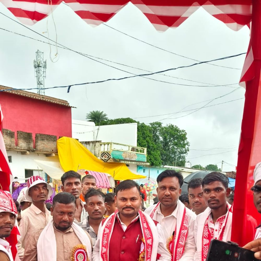 करमा पूजा पर कोलकोले में सजा जतरा मेला झूले व सांस्कृतिक कार्यक्रमों ने बढ़ाई रौनक