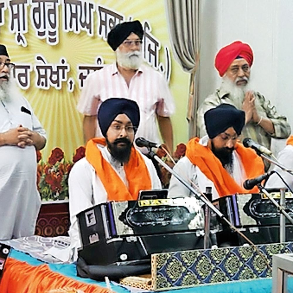 गुरुद्वारा बाजार शेखां में श्री गुरु नानक देव जी का विवाह पर्व मनाया